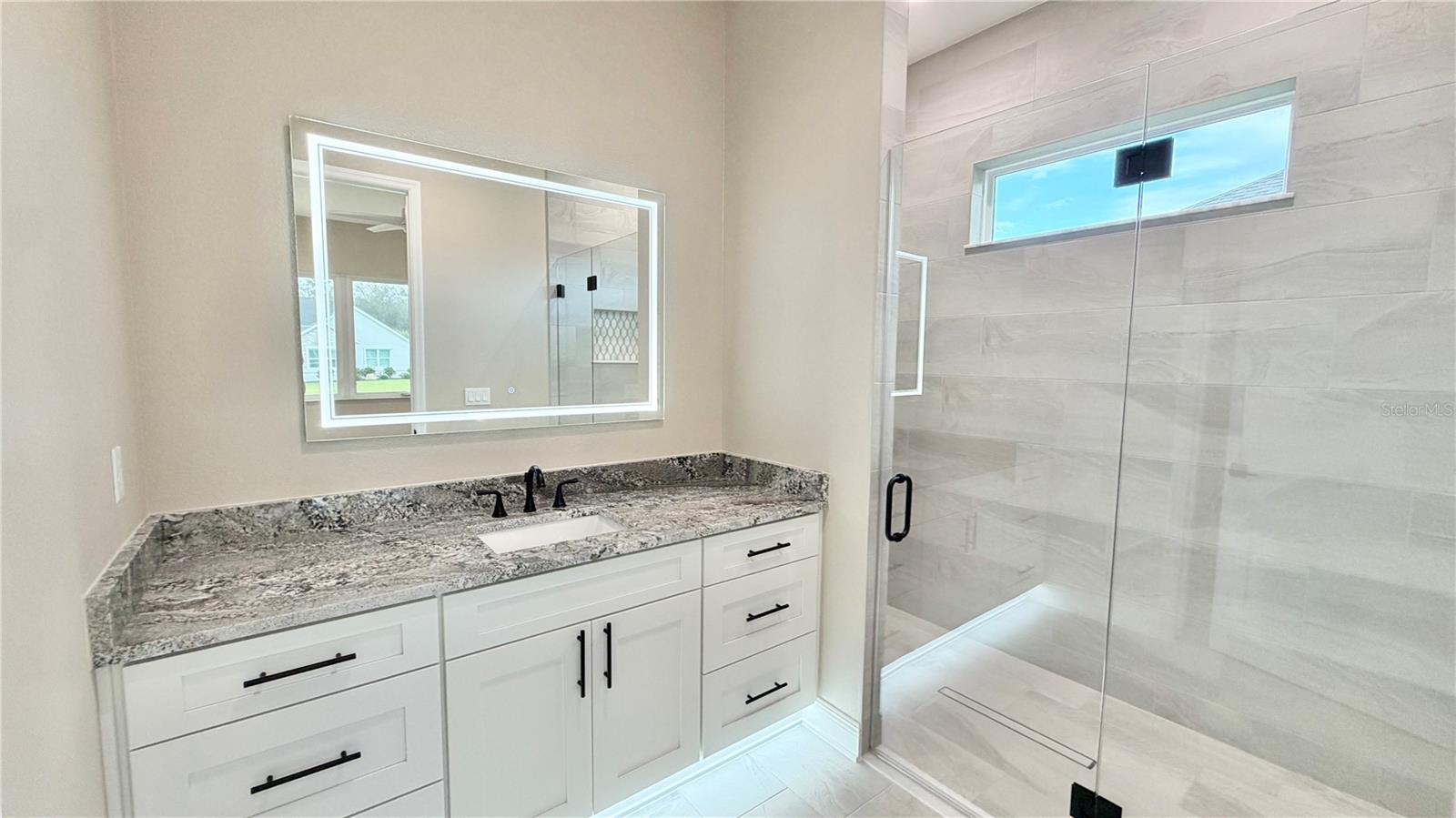 Full Bathroom 2 En Suite