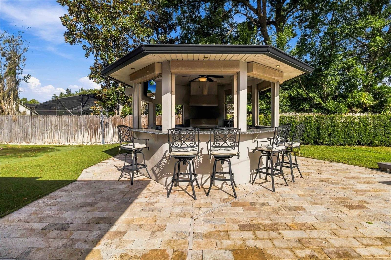 Gazebo with electric