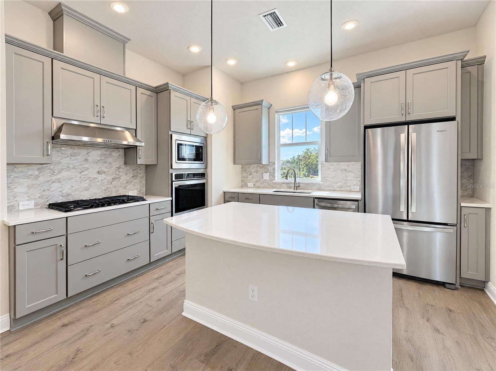 205 S TAMPANIA AVENUE, #2, Tampa, FL 33609 205 S TAMPANIA AVENUE, #2, Tampa, FL 33609
