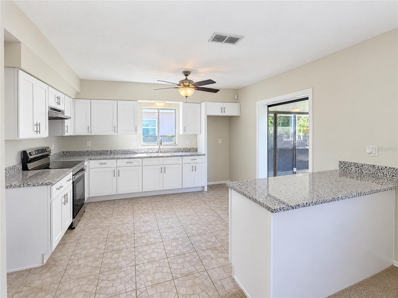 13234 CENTER AVENUE, Largo, FL 33773
