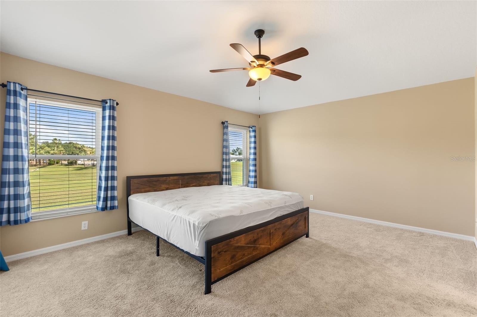 4991 PORTSMOUTH STREET, Tavares, FL 32778