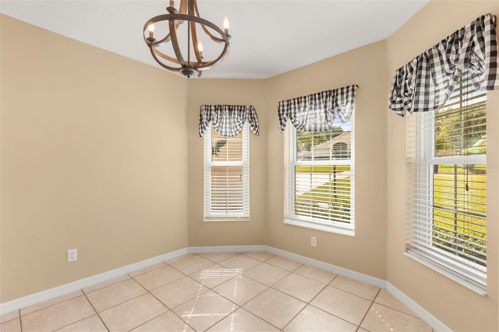 4991 PORTSMOUTH STREET, Tavares, FL 32778