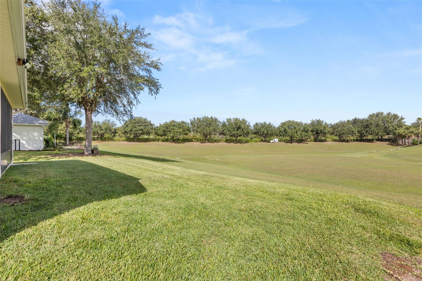 4991 PORTSMOUTH STREET, Tavares, FL 32778