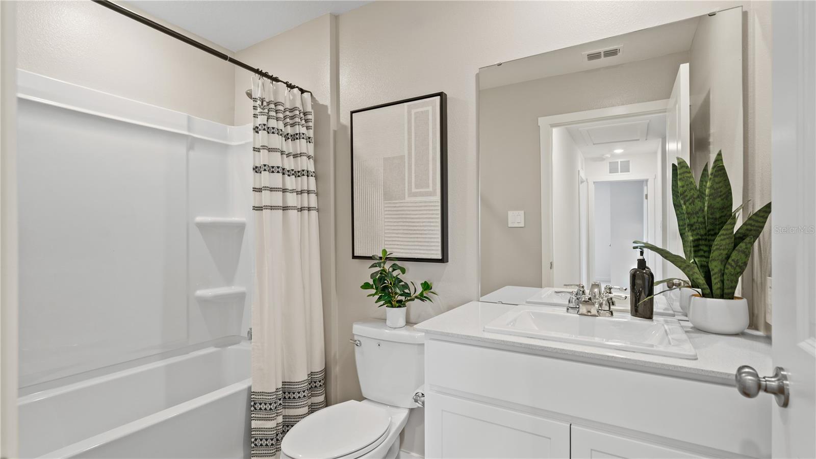 359 NOLA LANE, Dundee, FL 33838