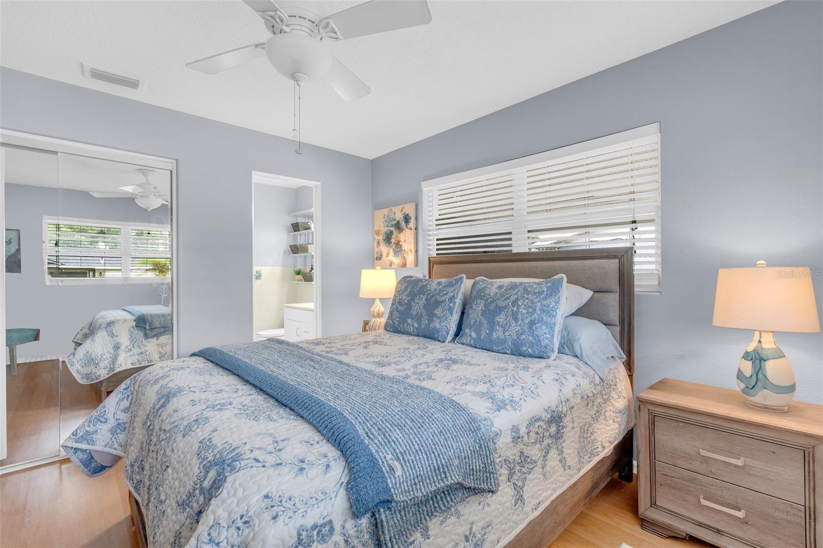 2221 E HARDING ST, Orlando, FL 32806