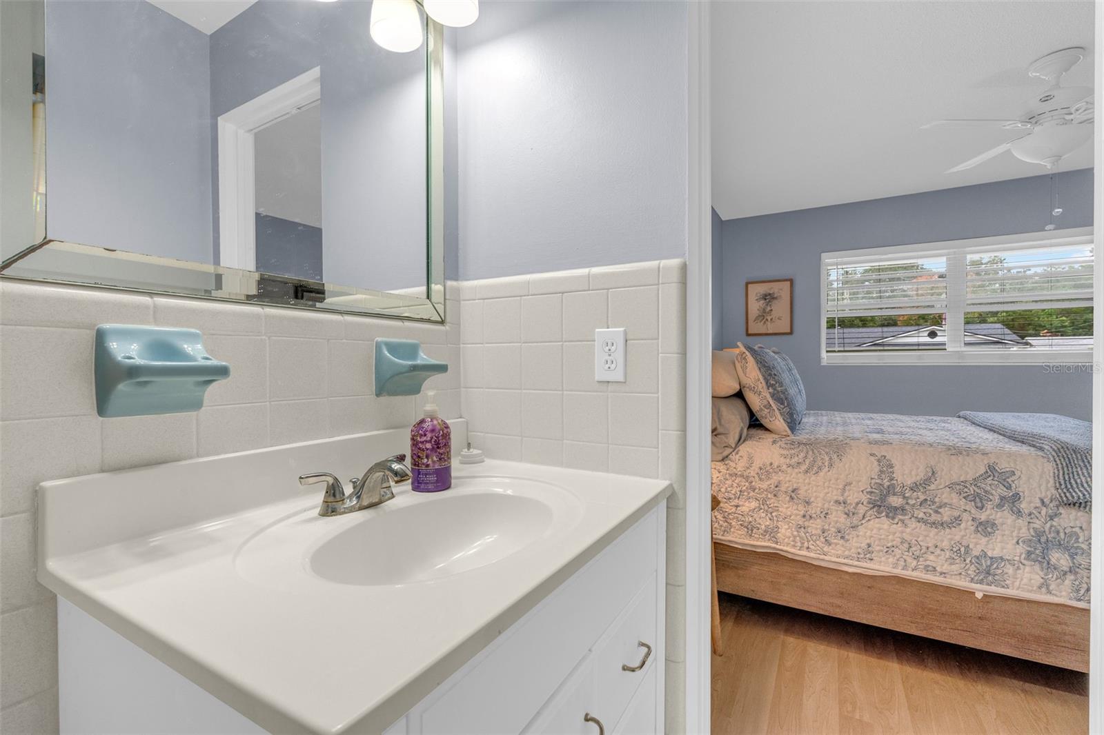 2221 E HARDING ST, Orlando, FL 32806
