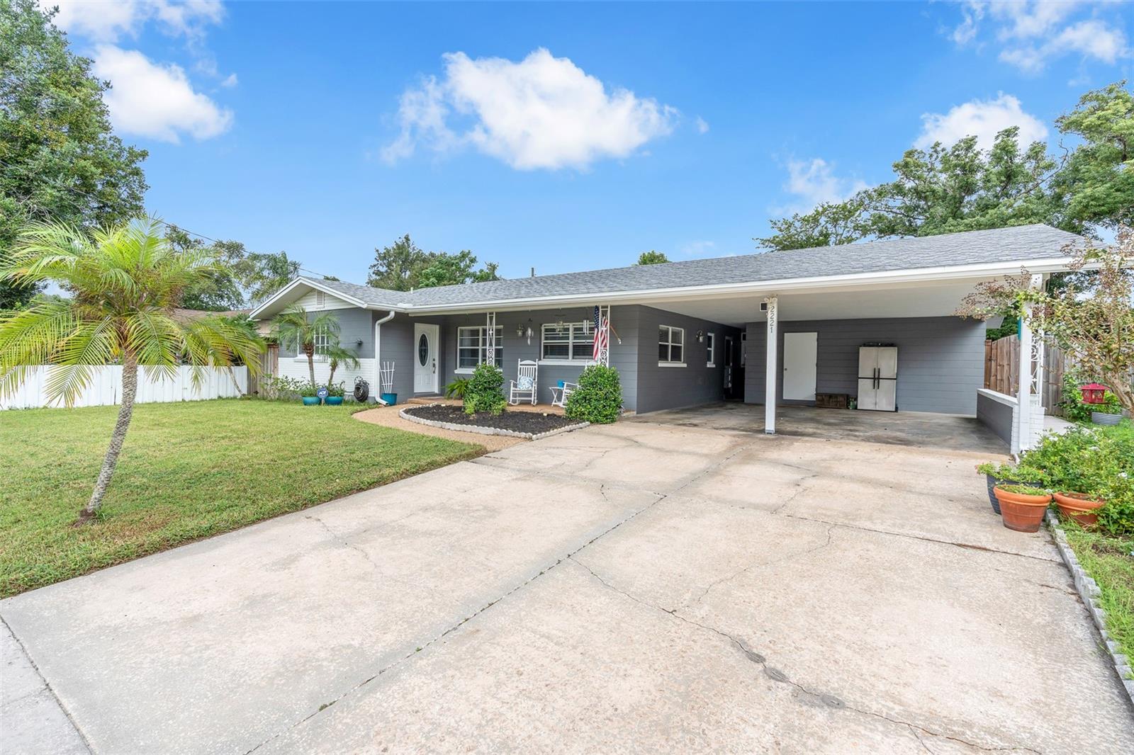 2221 E HARDING ST, Orlando, FL 32806