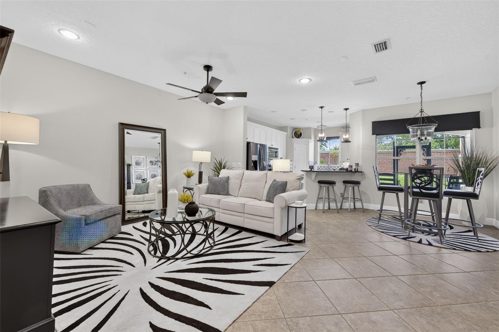 Back open space, no rear neighbors!