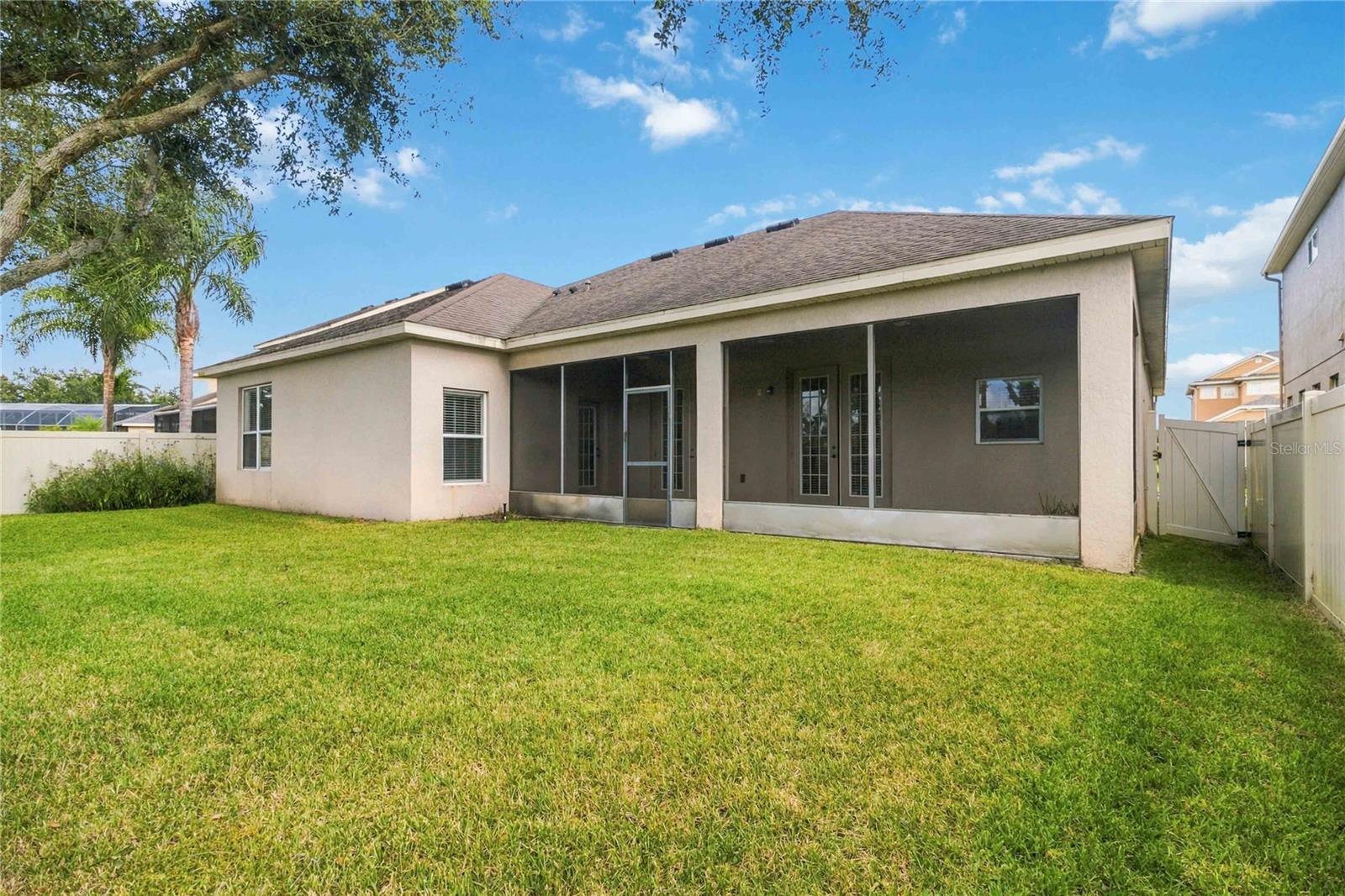 11827 SHELTERING PINE DRIVE, Orlando, FL 32836