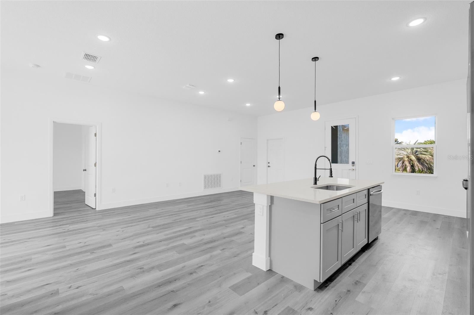 16224 SW 48TH CIRCLE, Ocala, FL 34473