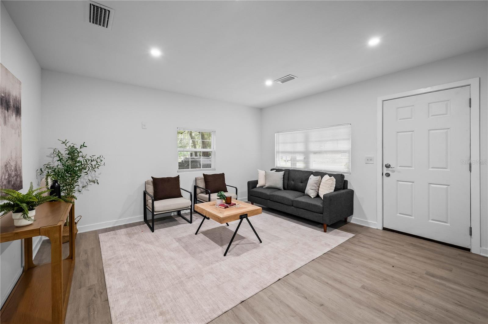 4737 HALLIDAY LANE, Orlando, FL 32810