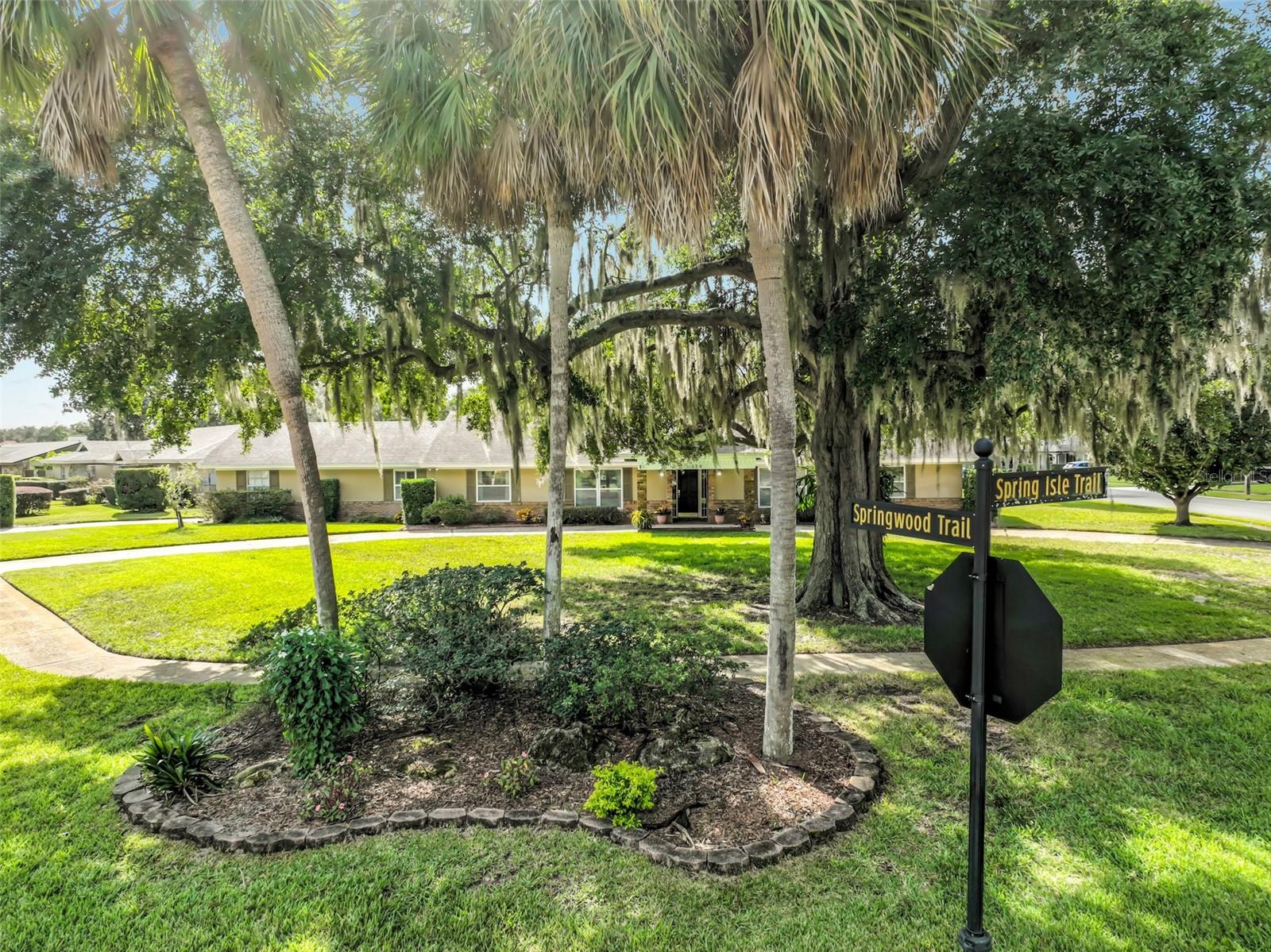 130 SPRINGWOOD TRAIL, Altamonte Springs, FL 32714