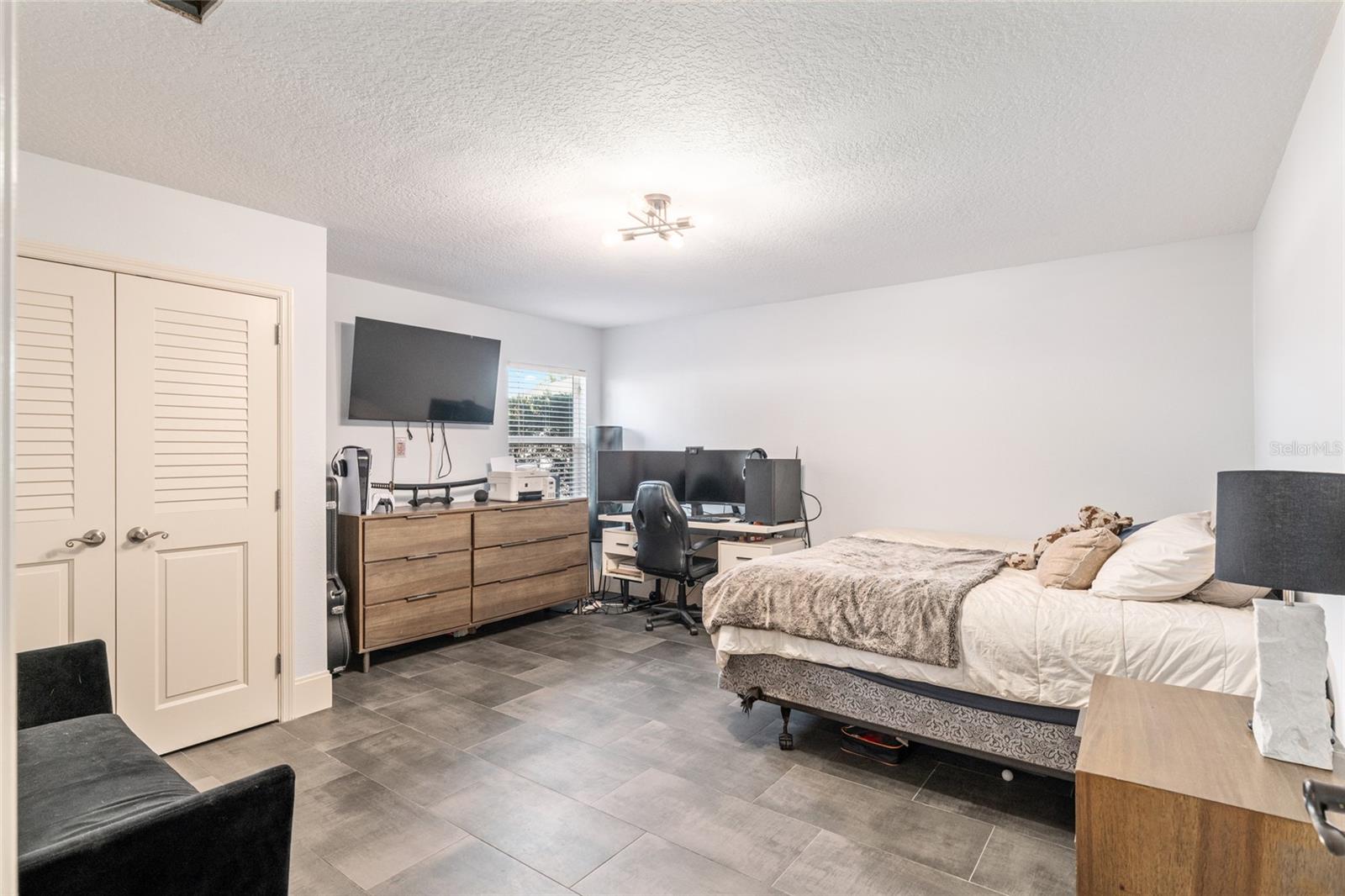 10310 GOPHER ROAD, Howey In The Hills, FL 34737