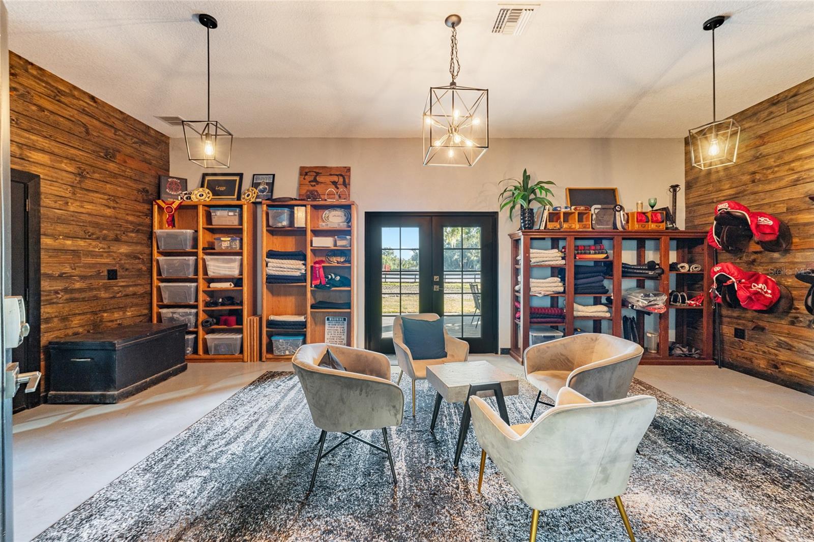10310 GOPHER ROAD, Howey In The Hills, FL 34737