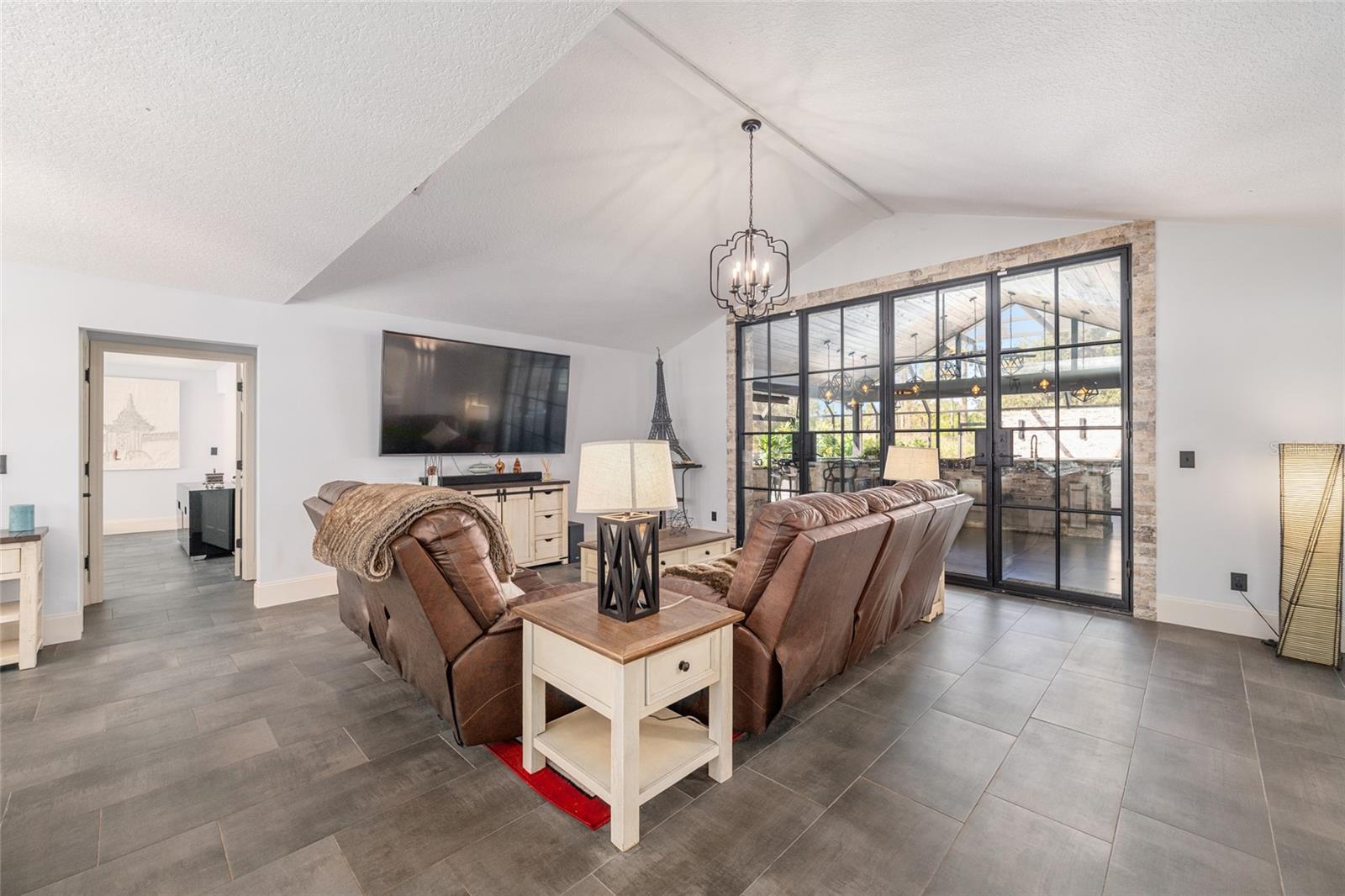10310 GOPHER ROAD, Howey In The Hills, FL 34737