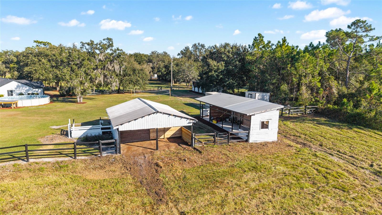 10310 GOPHER ROAD, Howey In The Hills, FL 34737