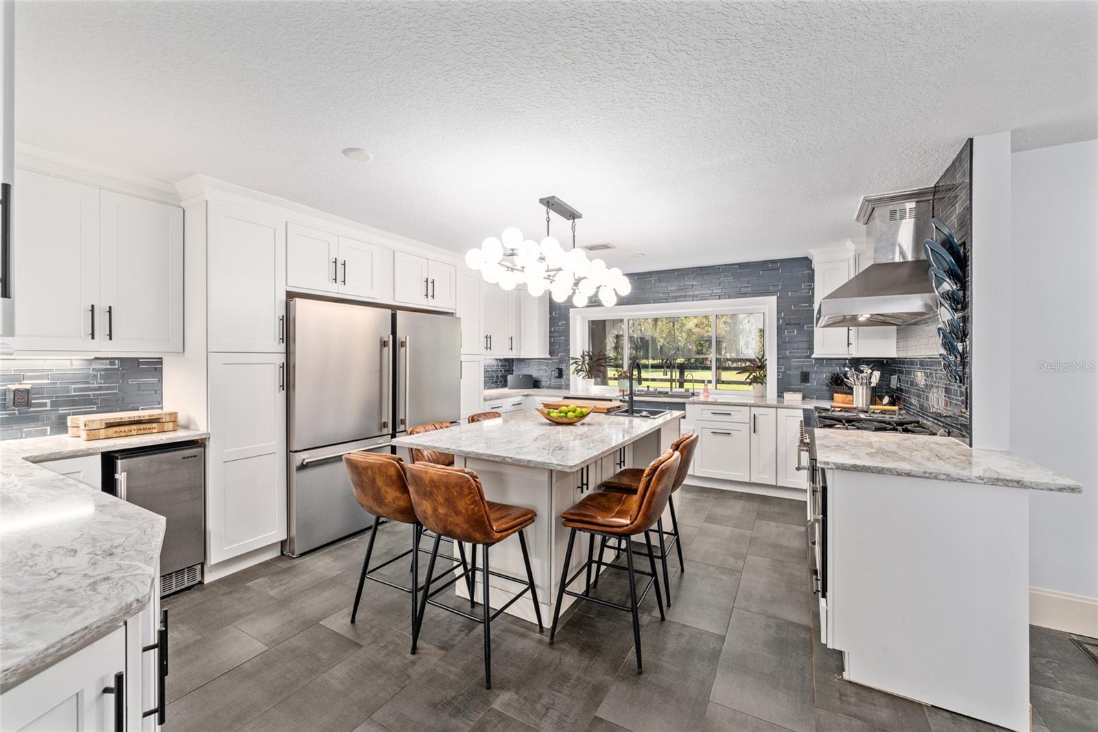 10310 GOPHER ROAD, Howey In The Hills, FL 34737