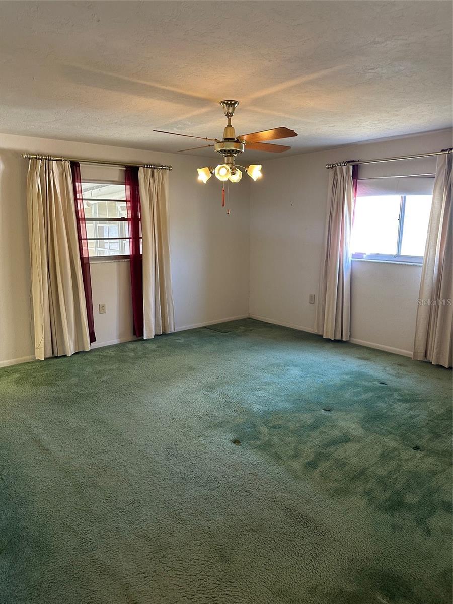 200 S DESOTO STREET, Beverly Hills, FL 34465