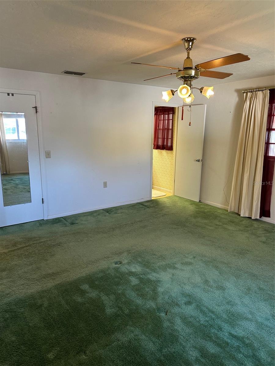 200 S DESOTO STREET, Beverly Hills, FL 34465