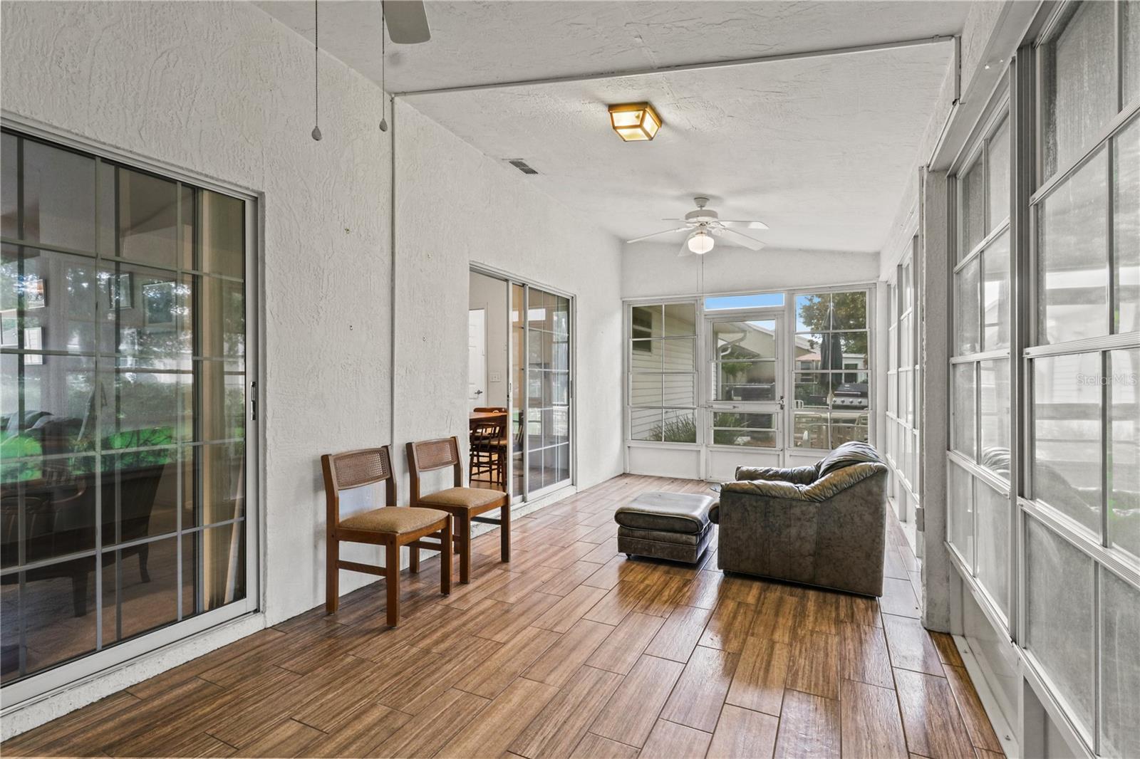 Covered Porch with Tile & AC