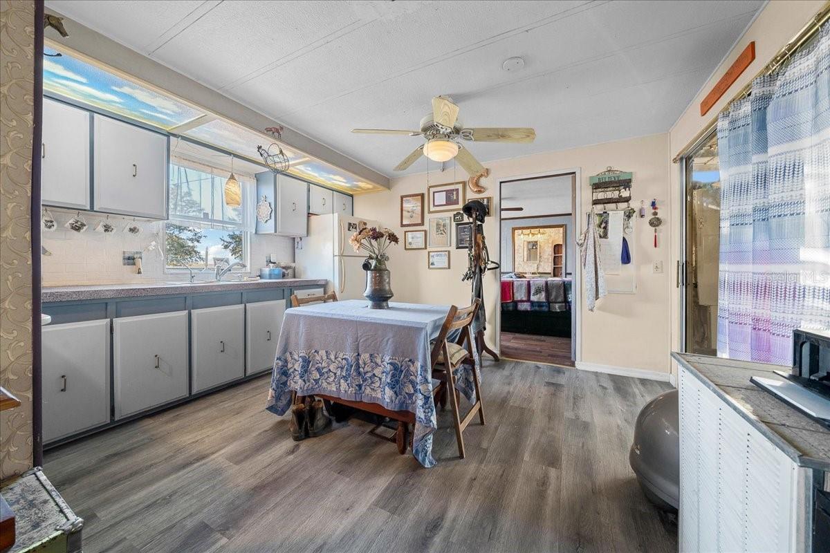 6250 SE 150TH AVENUE, Morriston, FL 32668