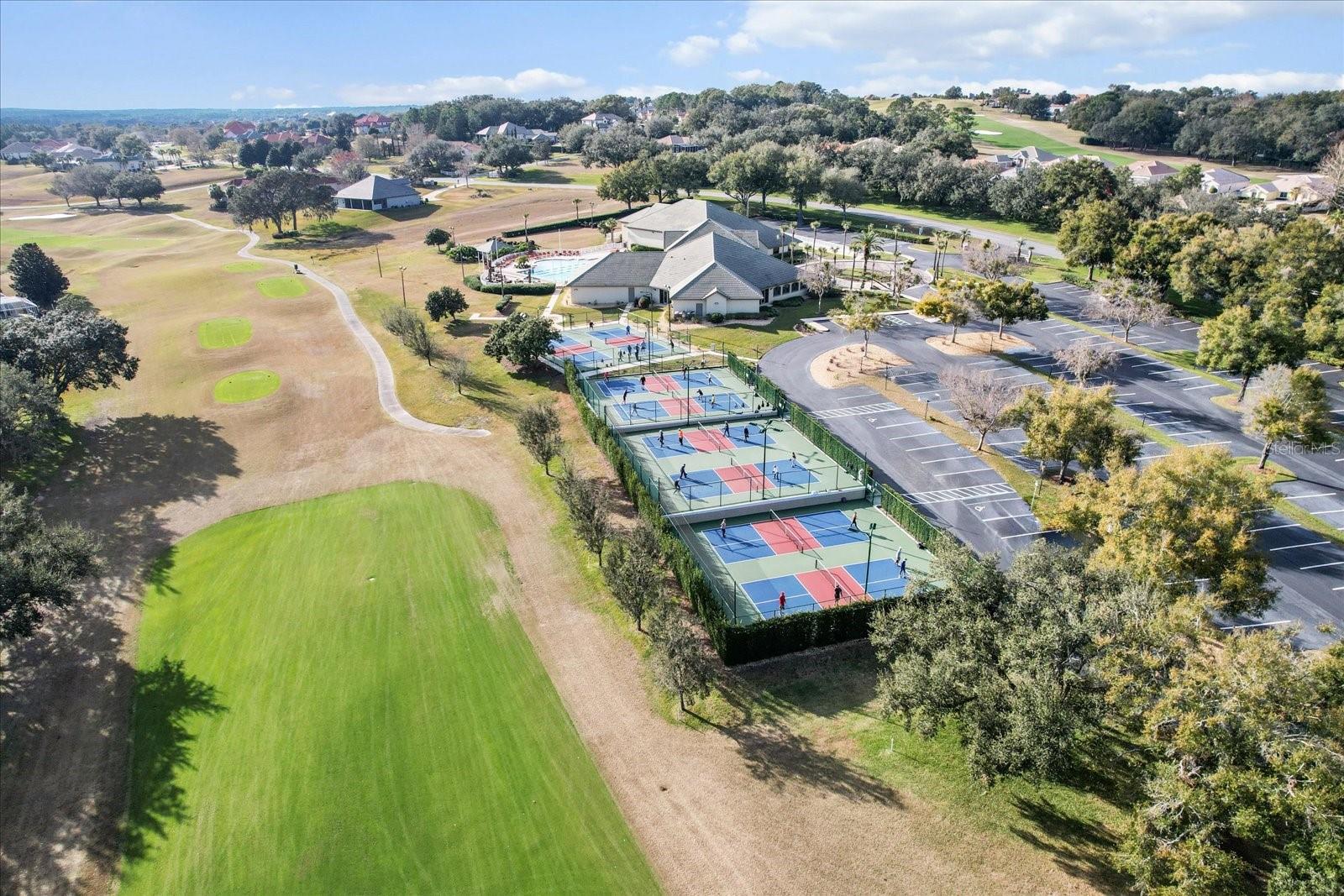 Citrus Hills Community Center, tennis, pool, pickleball and more!