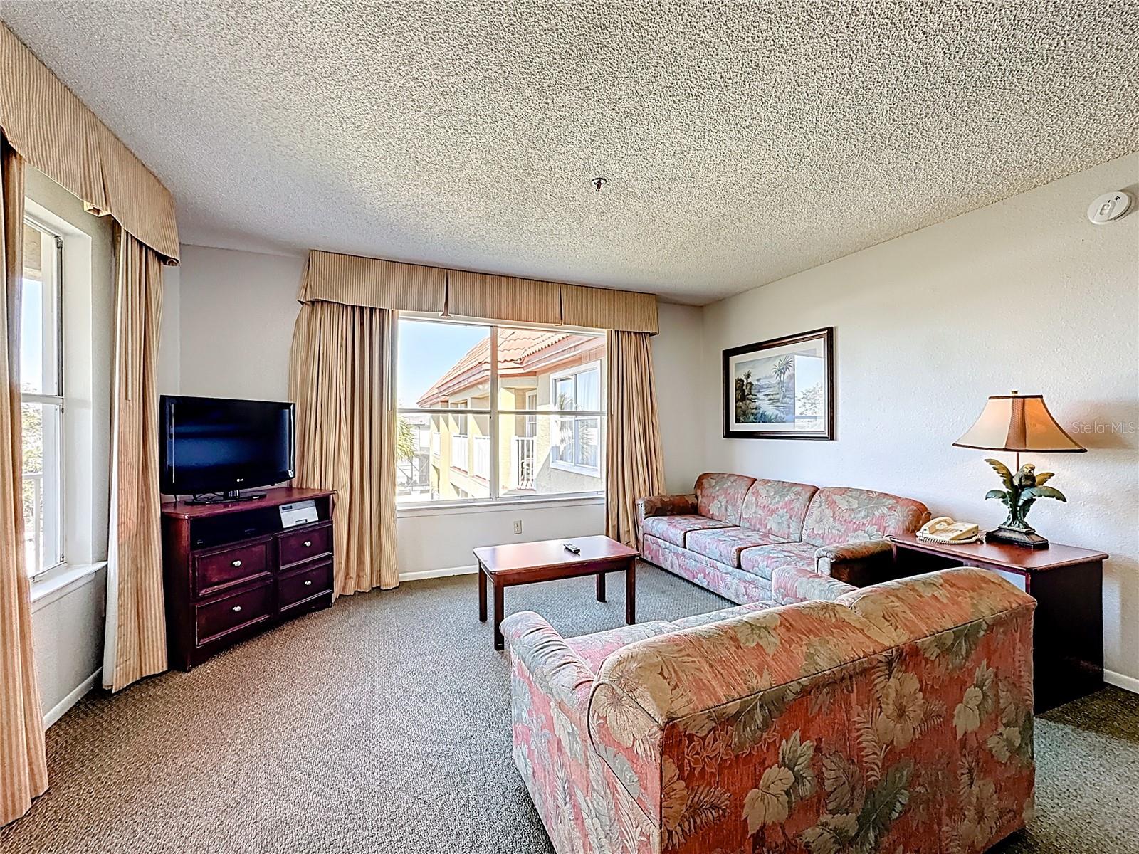 6337 PARC CORNICHE DRIVE, #2304, Orlando, FL 32821