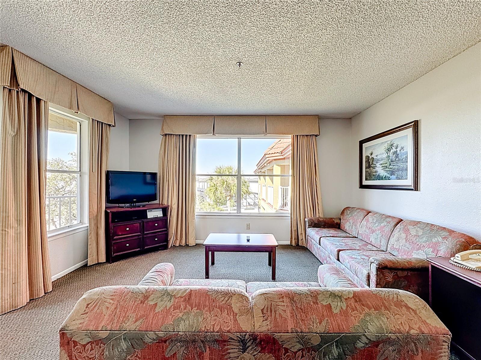 6337 PARC CORNICHE DRIVE, #2304, Orlando, FL 32821