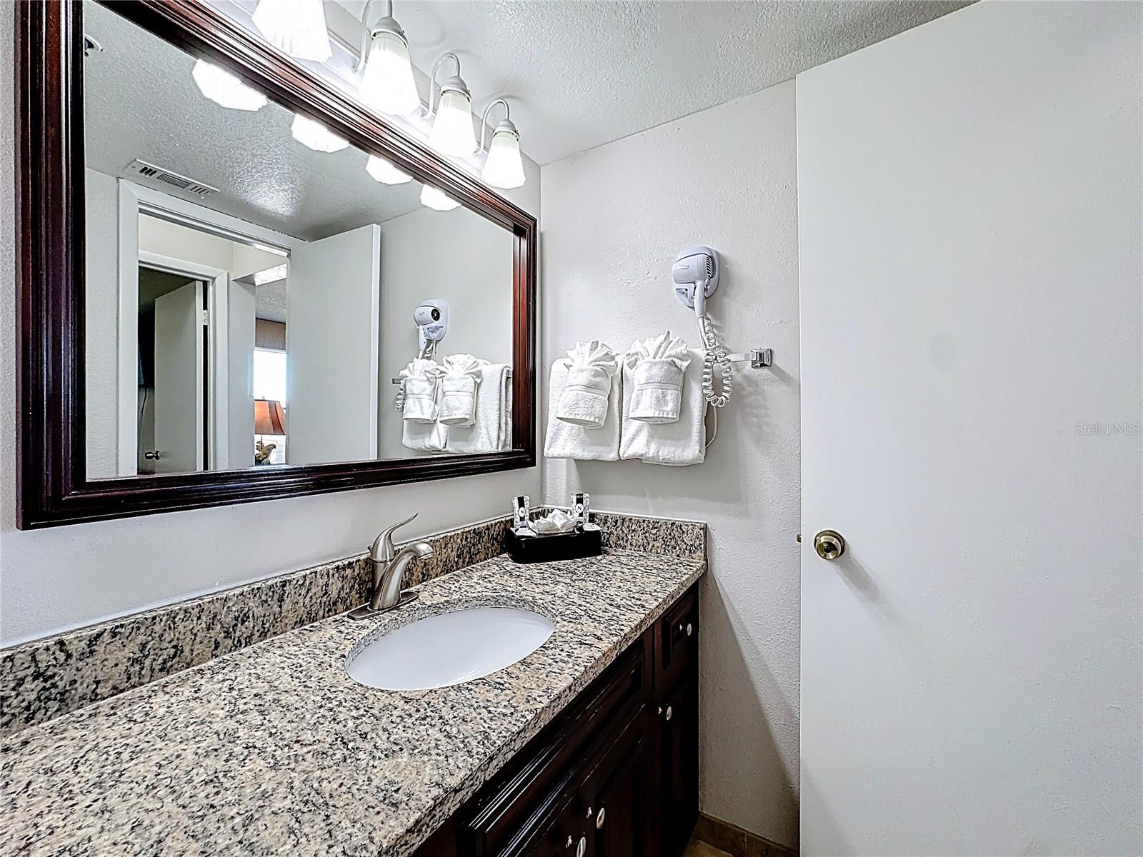 6337 PARC CORNICHE DRIVE, #2304, Orlando, FL 32821