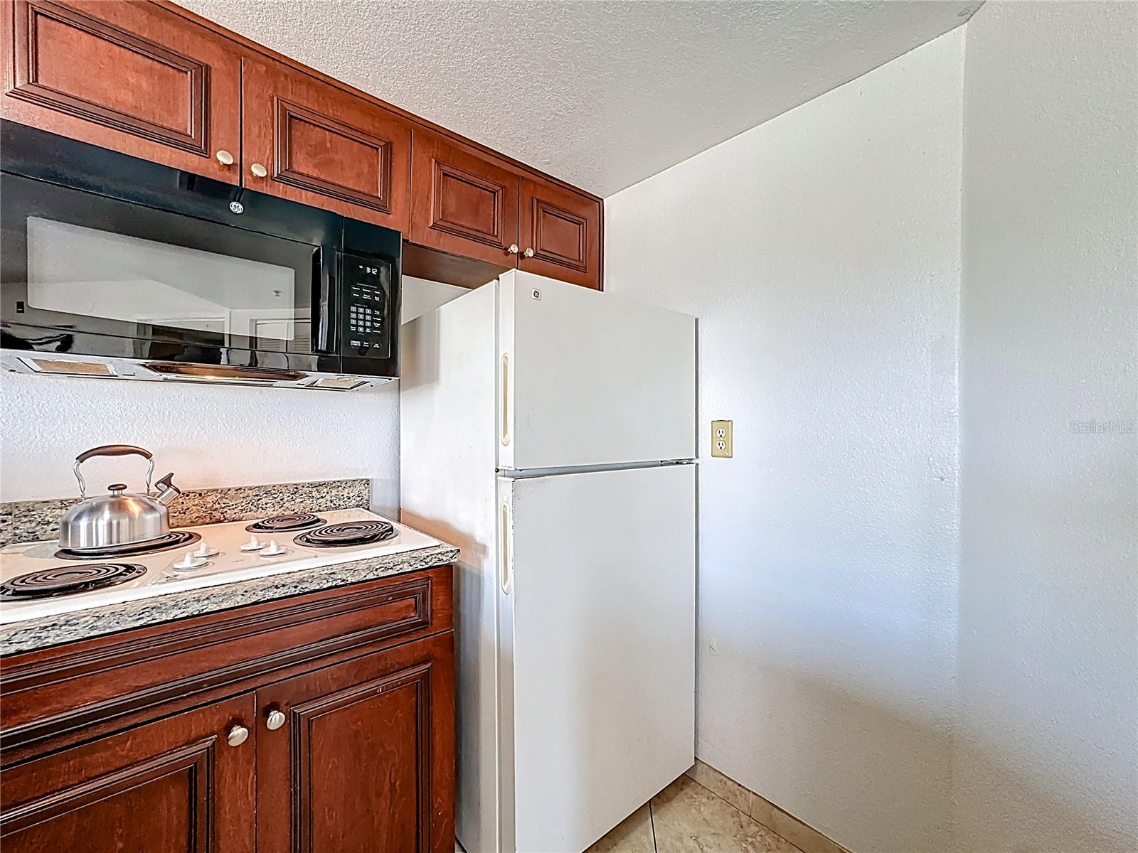 6337 PARC CORNICHE DRIVE, #2304, Orlando, FL 32821