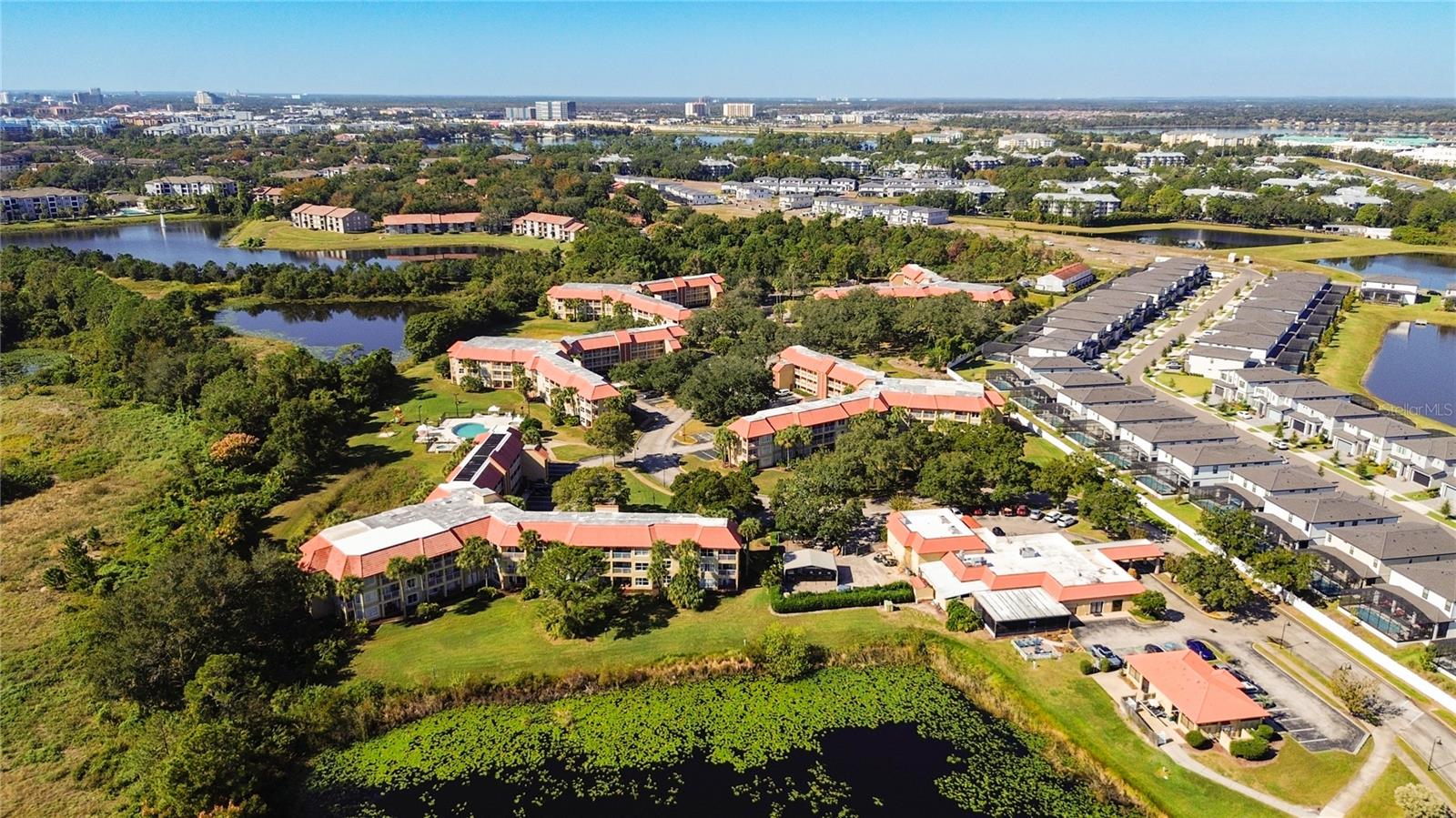 6337 PARC CORNICHE DRIVE, #2304, Orlando, FL 32821