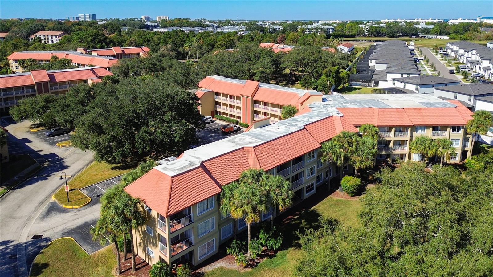 6337 PARC CORNICHE DRIVE, #2304, Orlando, FL 32821