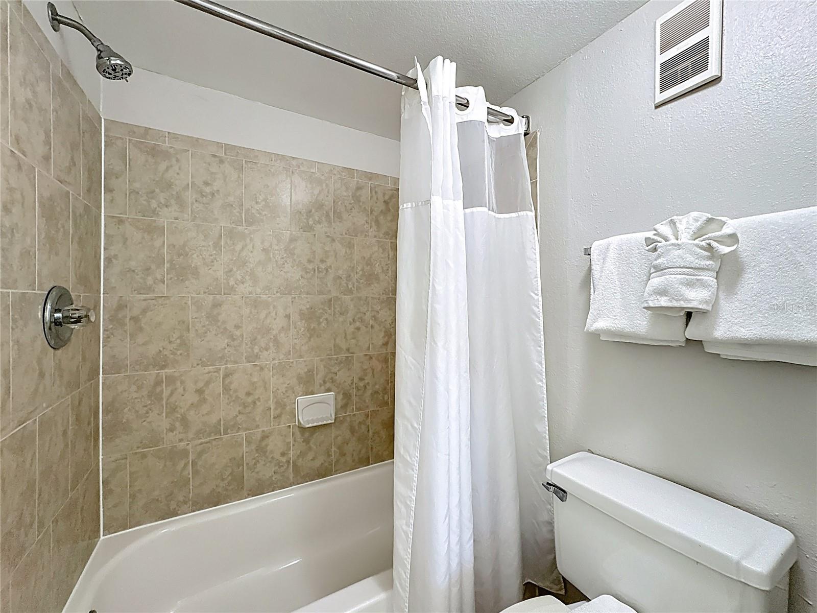6337 PARC CORNICHE DRIVE, #2304, Orlando, FL 32821