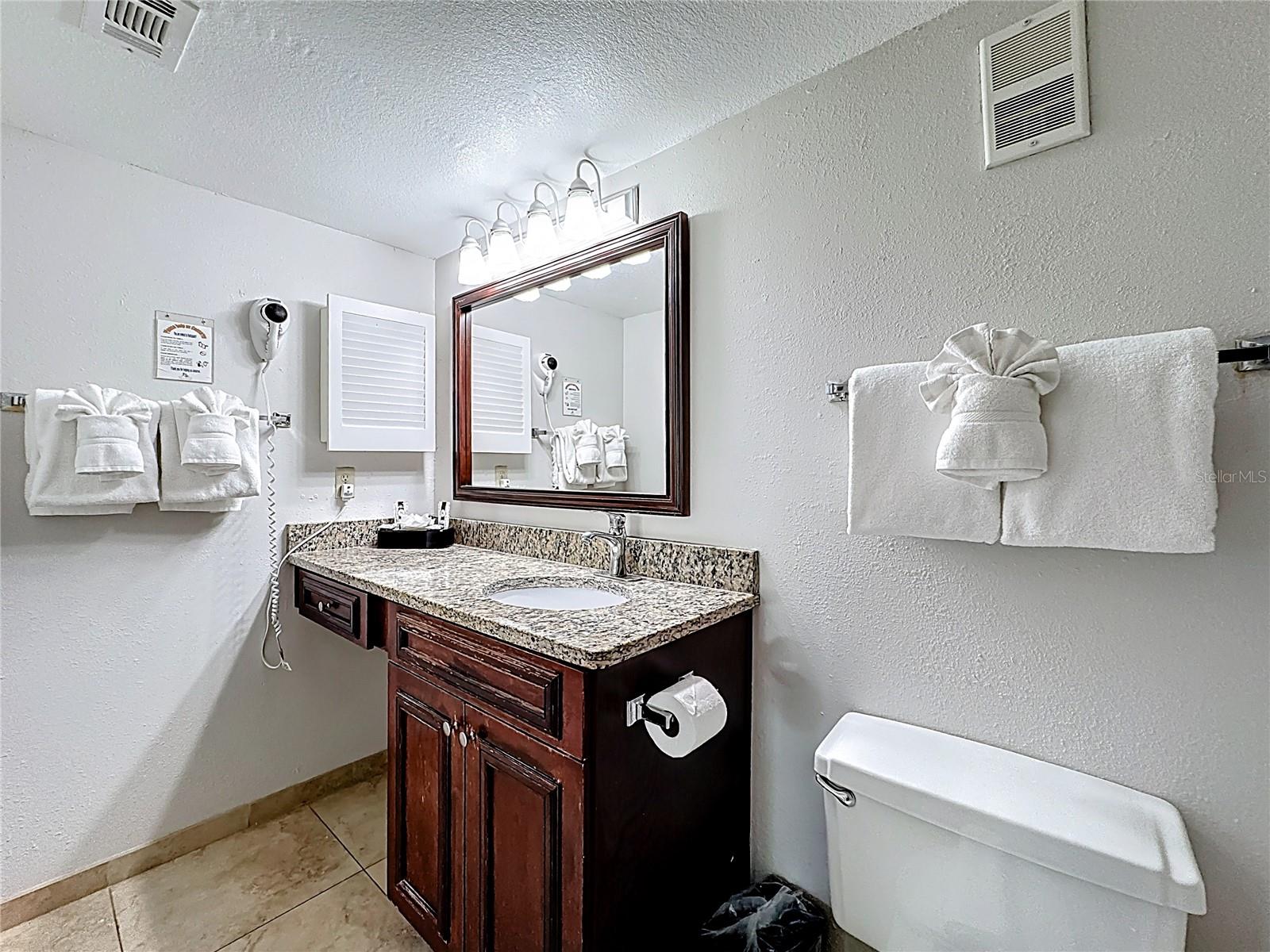 6337 PARC CORNICHE DRIVE, #2304, Orlando, FL 32821