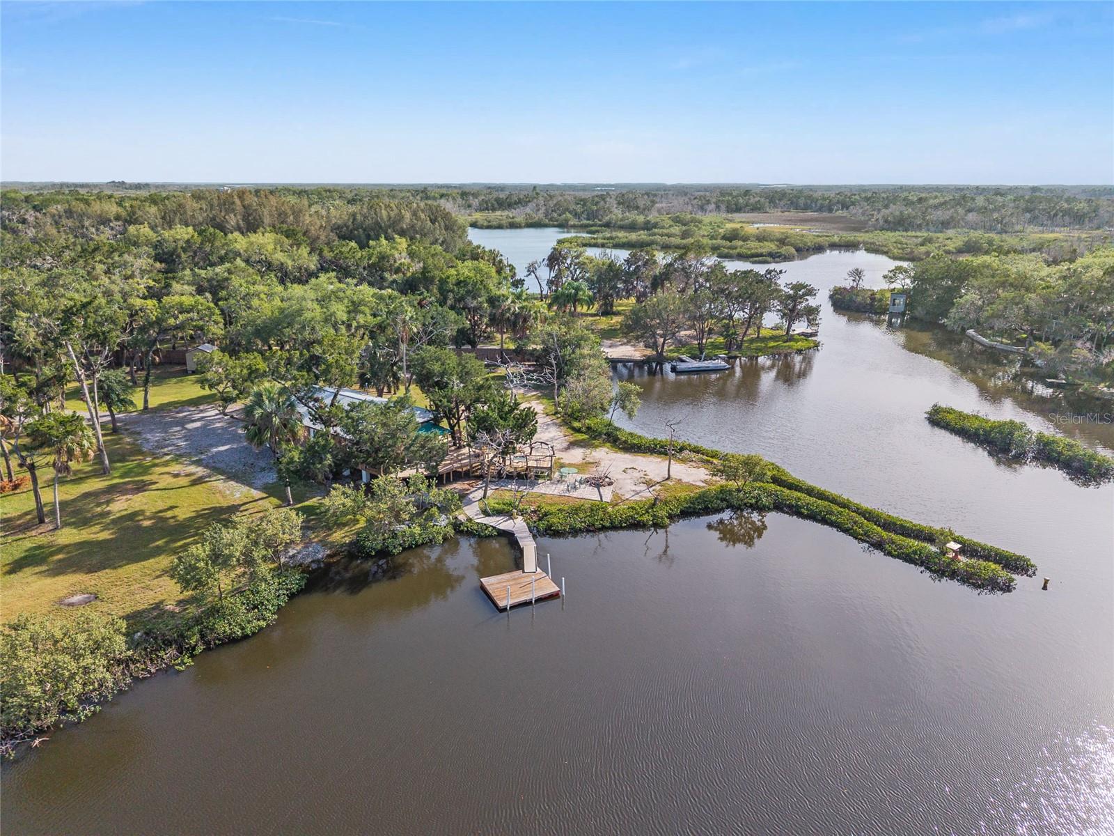 1326 S ESTUARY, Crystal River, FL 34429