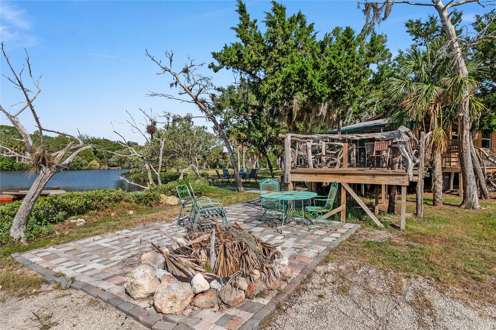 1326 S ESTUARY, Crystal River, FL 34429