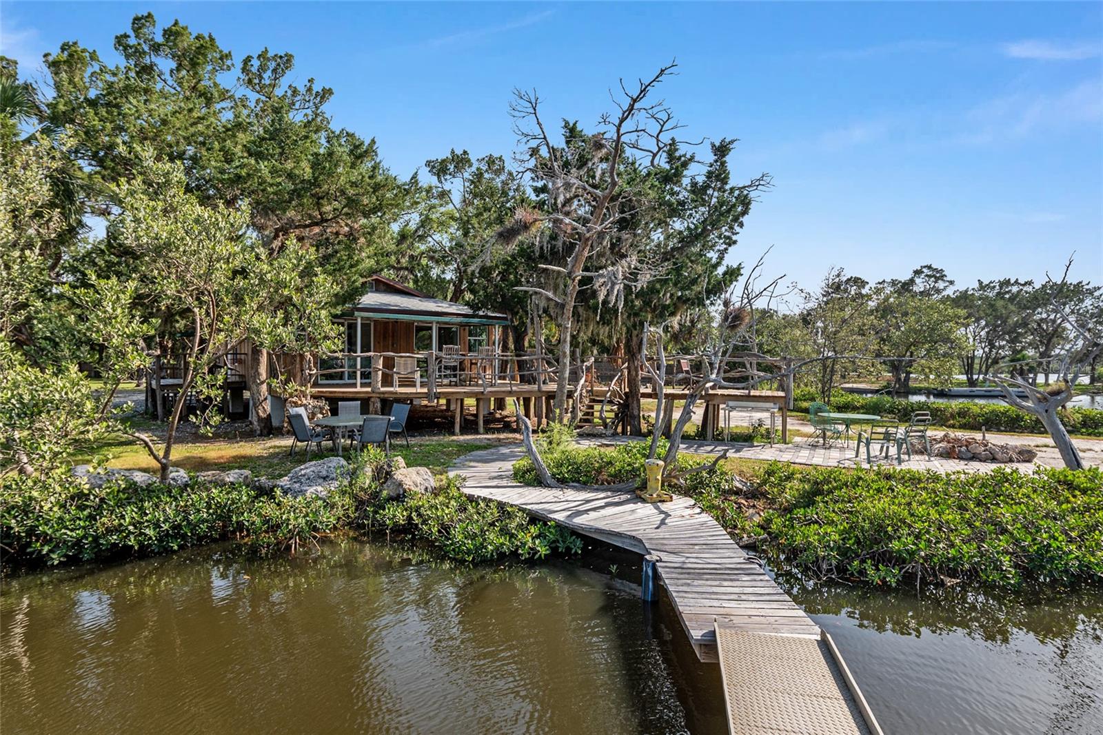 1326 S ESTUARY, Crystal River, FL 34429