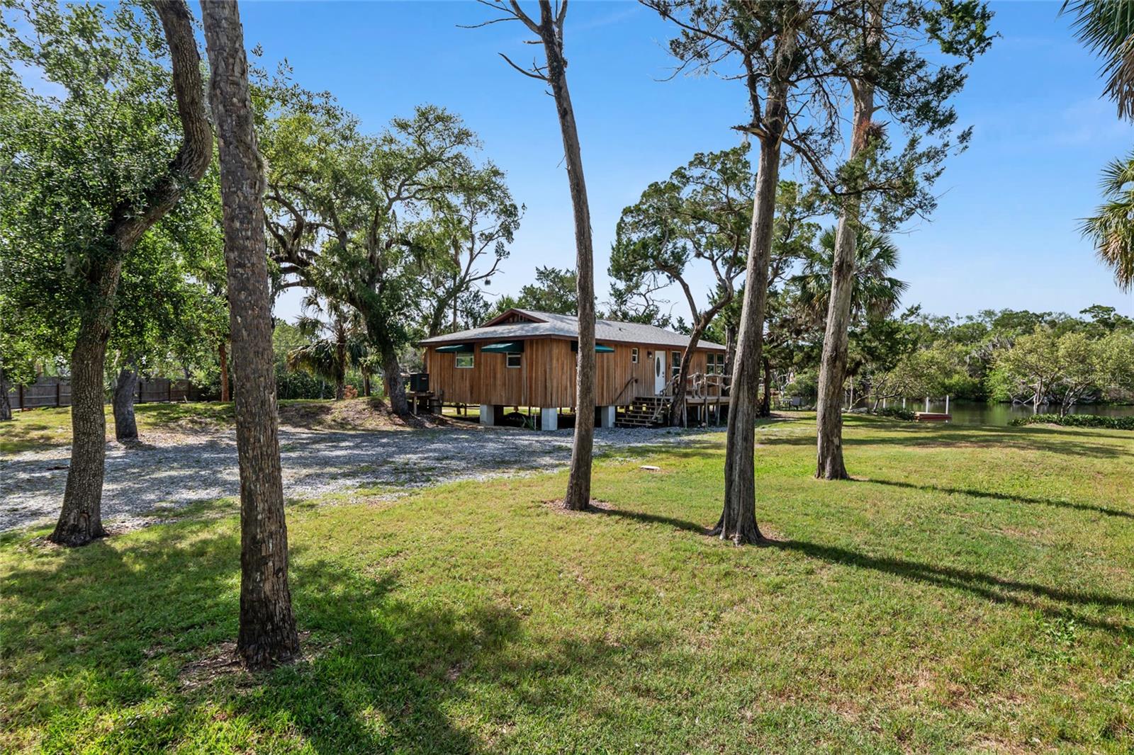 1326 S ESTUARY, Crystal River, FL 34429
