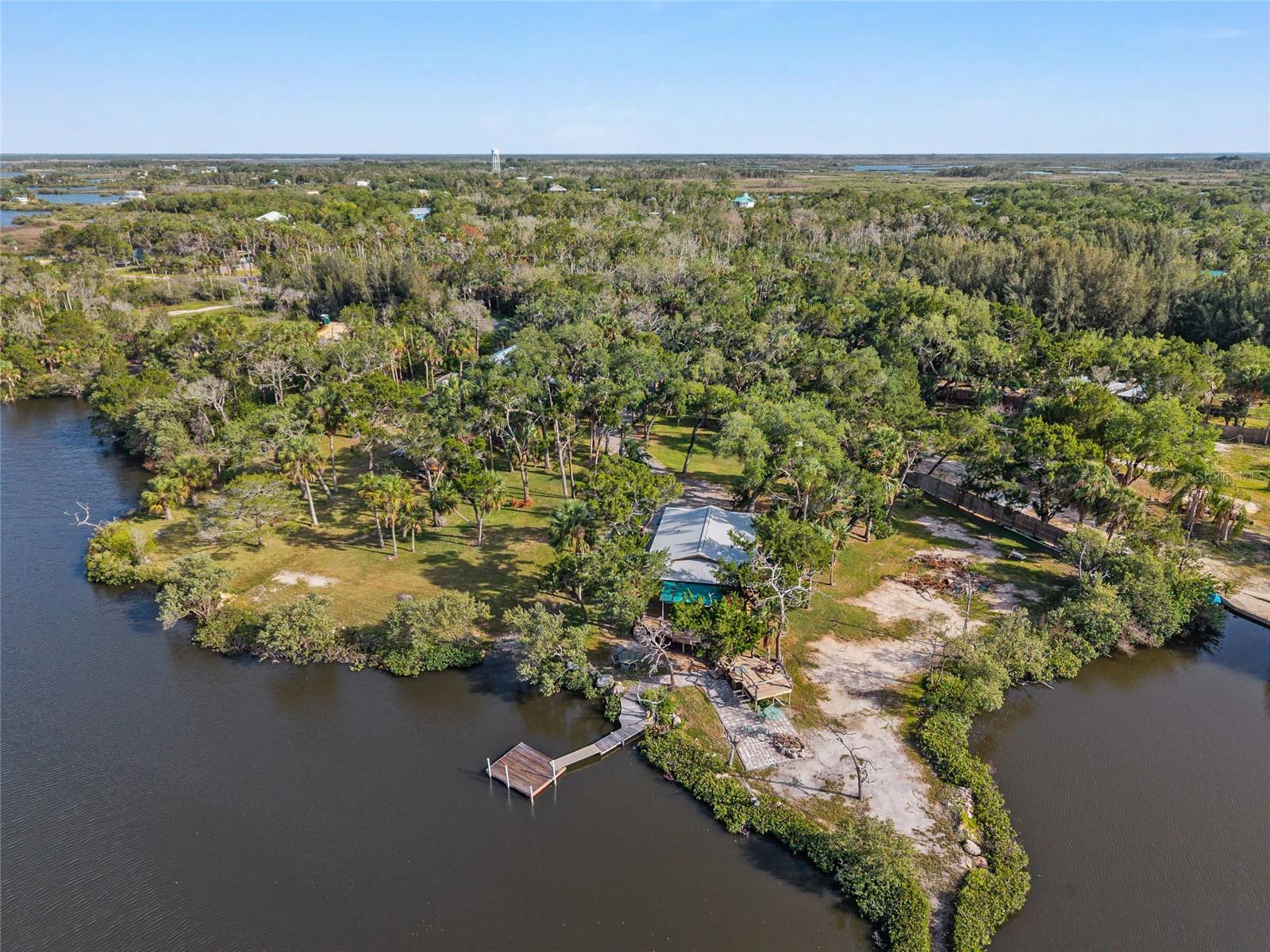 1326 S ESTUARY, Crystal River, FL 34429