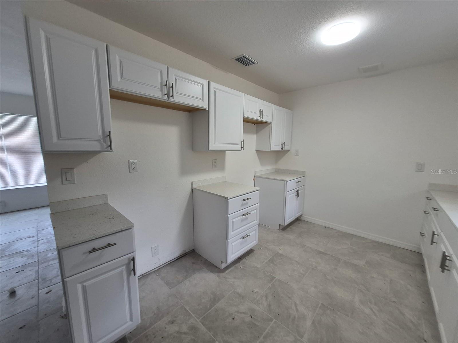21661 SW RAINBOW LAKES BOULEVARD, Dunnellon, FL 34431 21661 SW RAINBOW LAKES BOULEVARD, Dunnellon, FL 34431