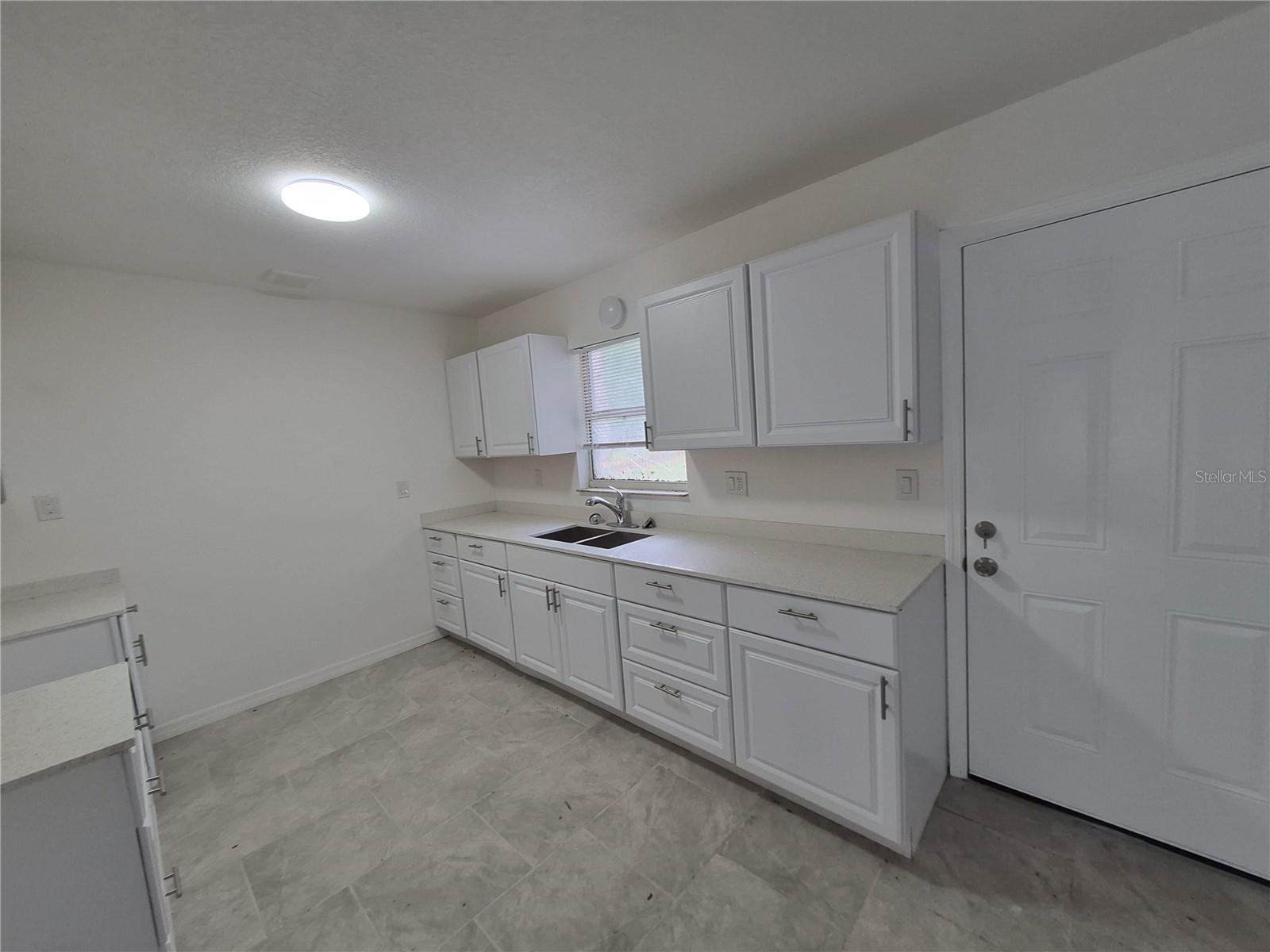 21661 SW RAINBOW LAKES BOULEVARD, Dunnellon, FL 34431 21661 SW RAINBOW LAKES BOULEVARD, Dunnellon, FL 34431