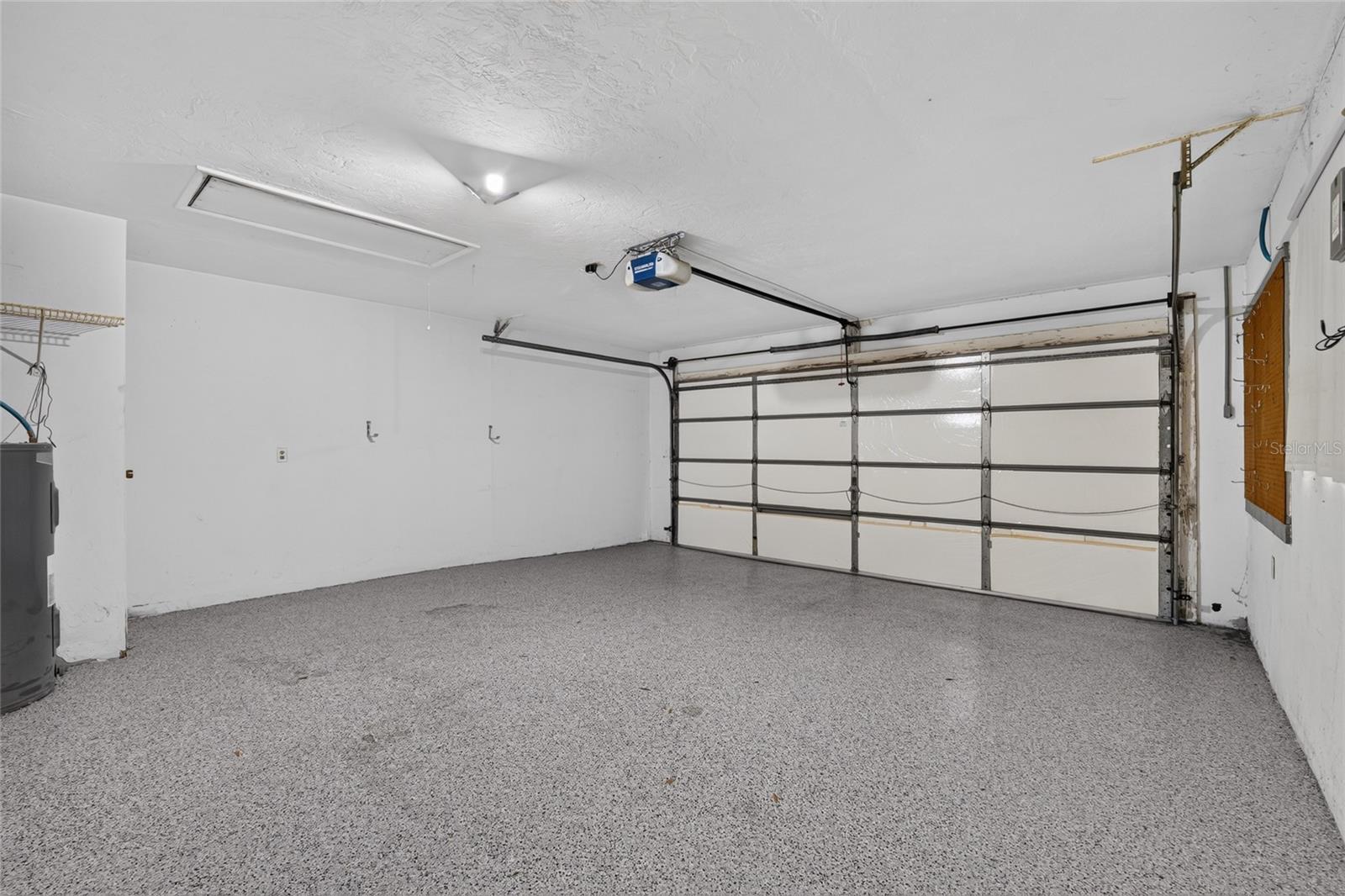 3705 N HONEYLOCUST DRIVE, Beverly Hills, FL 34465