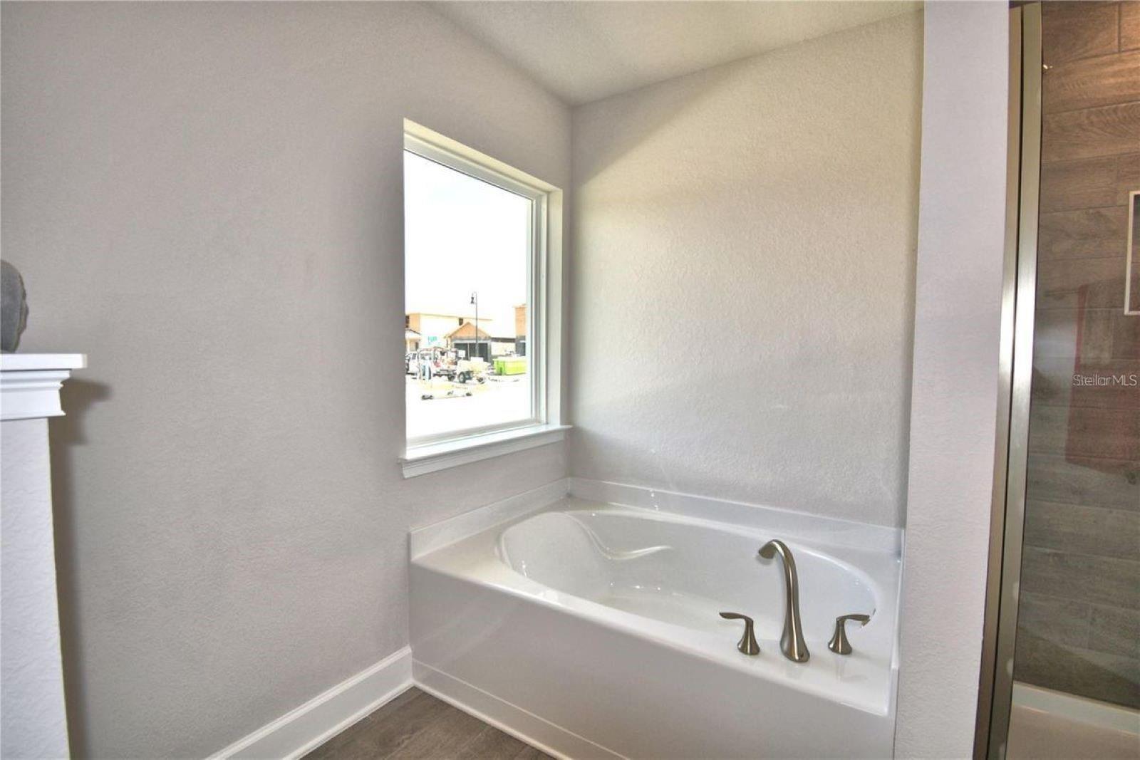 Similar home with same floorplan. Colors and options may vary. Similar home with same floorplan. Colors and options may vary.