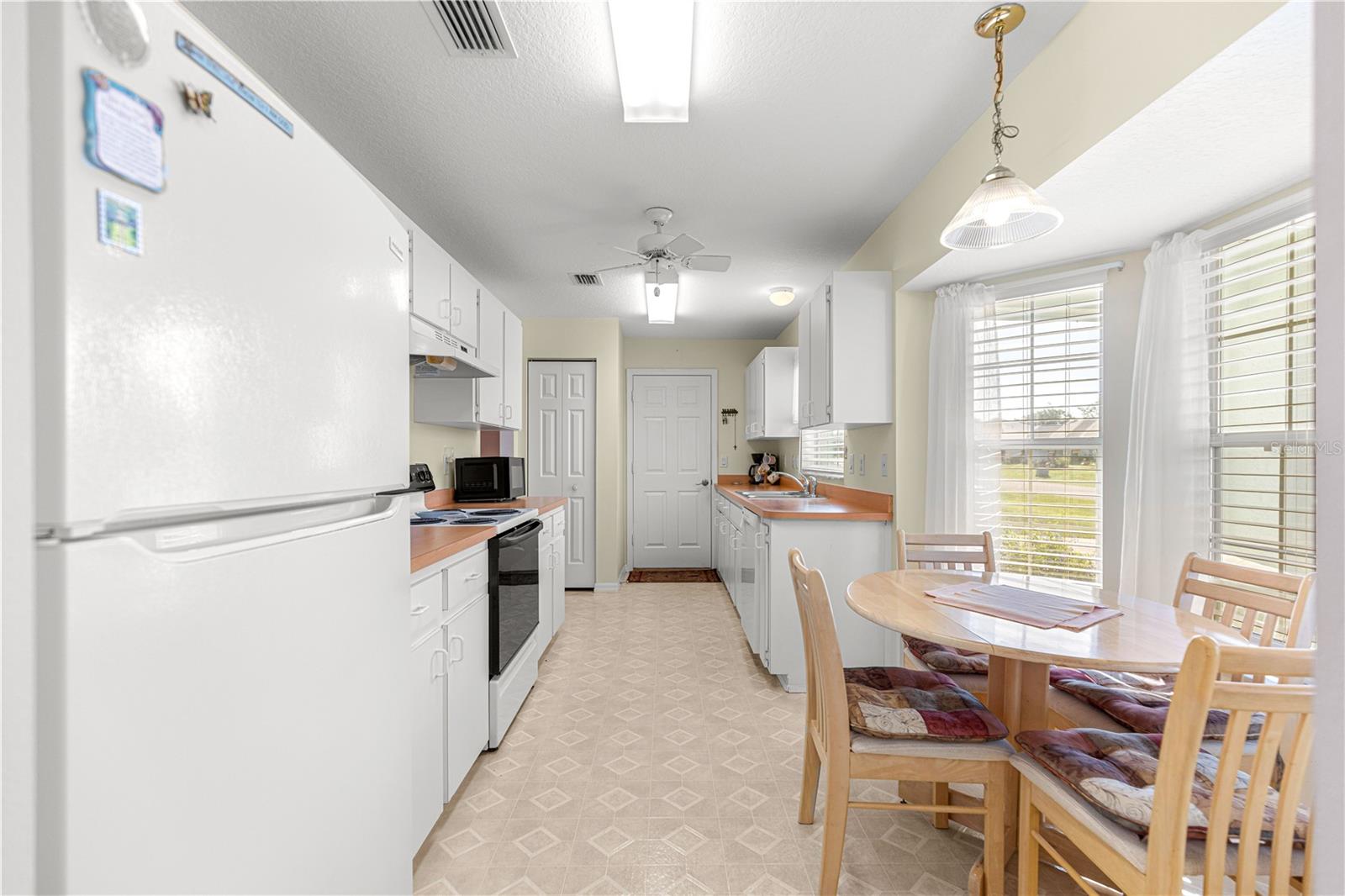 6201 SW 84TH PLACE, Ocala, FL 34476 6201 SW 84TH PLACE, Ocala, FL 34476