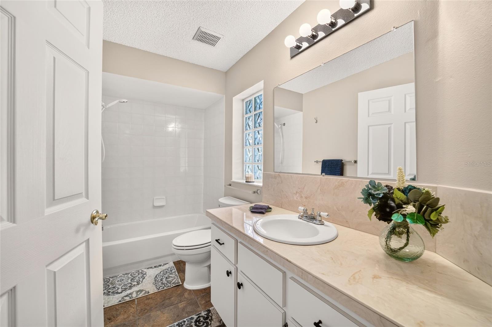 1923 NW 50TH CIRCLE, Ocala, FL 34482