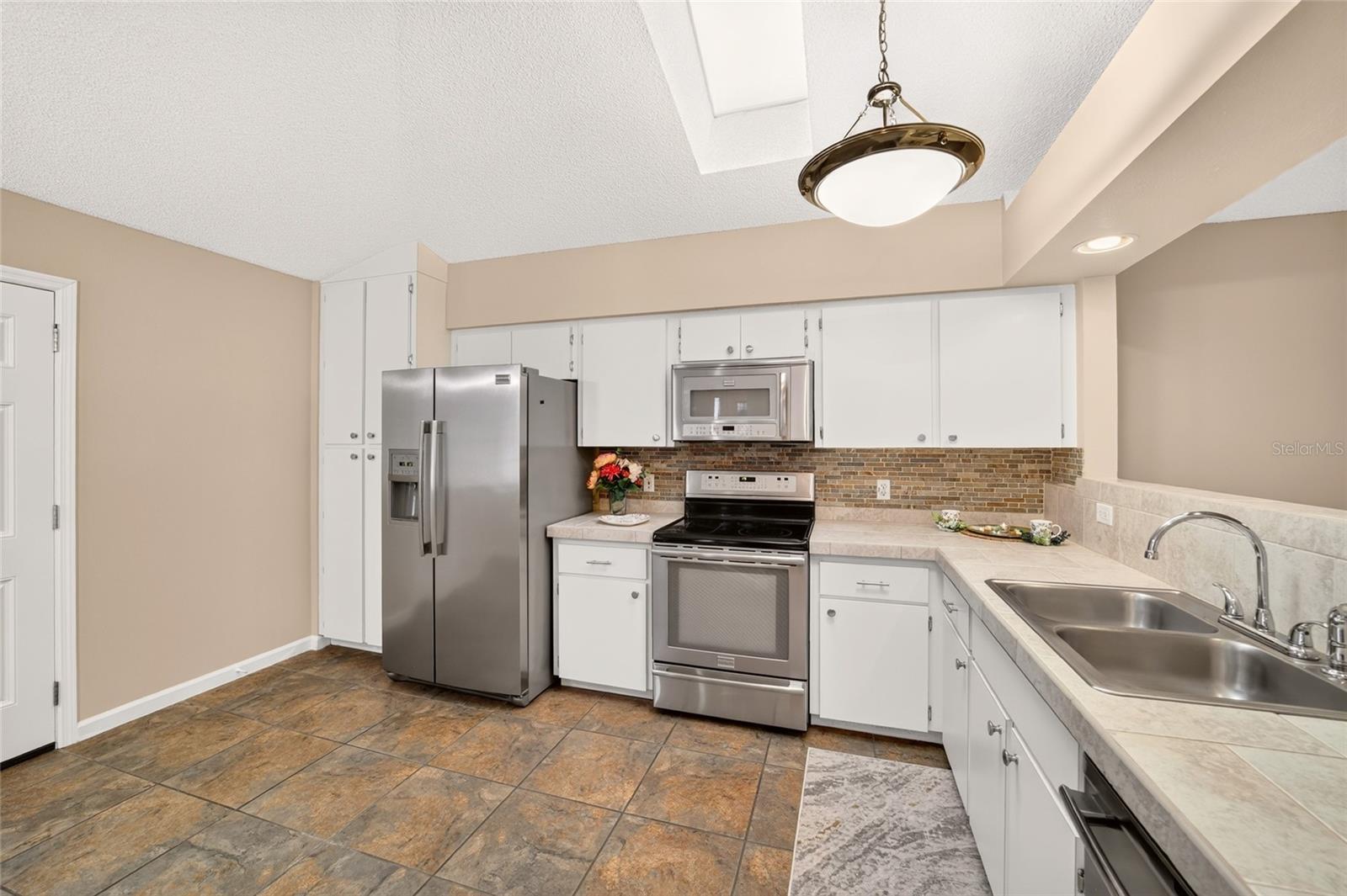 1923 NW 50TH CIRCLE, Ocala, FL 34482