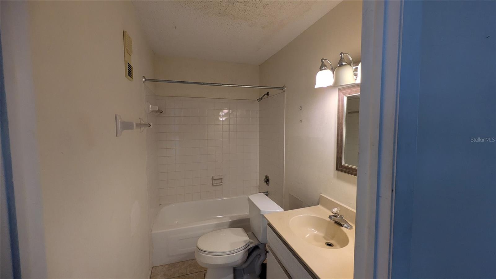 5980 TERRACE PARK DRIVE N, #206, St Petersburg, FL 33709