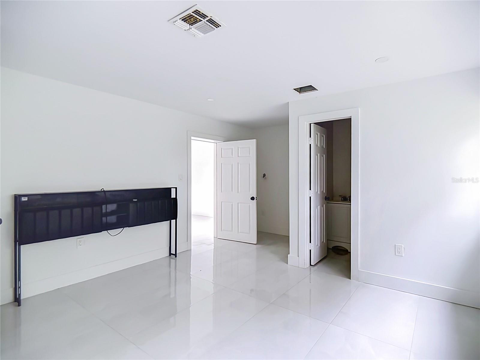 1514 WRIGHT DRIVE, Lakeland, FL 33805