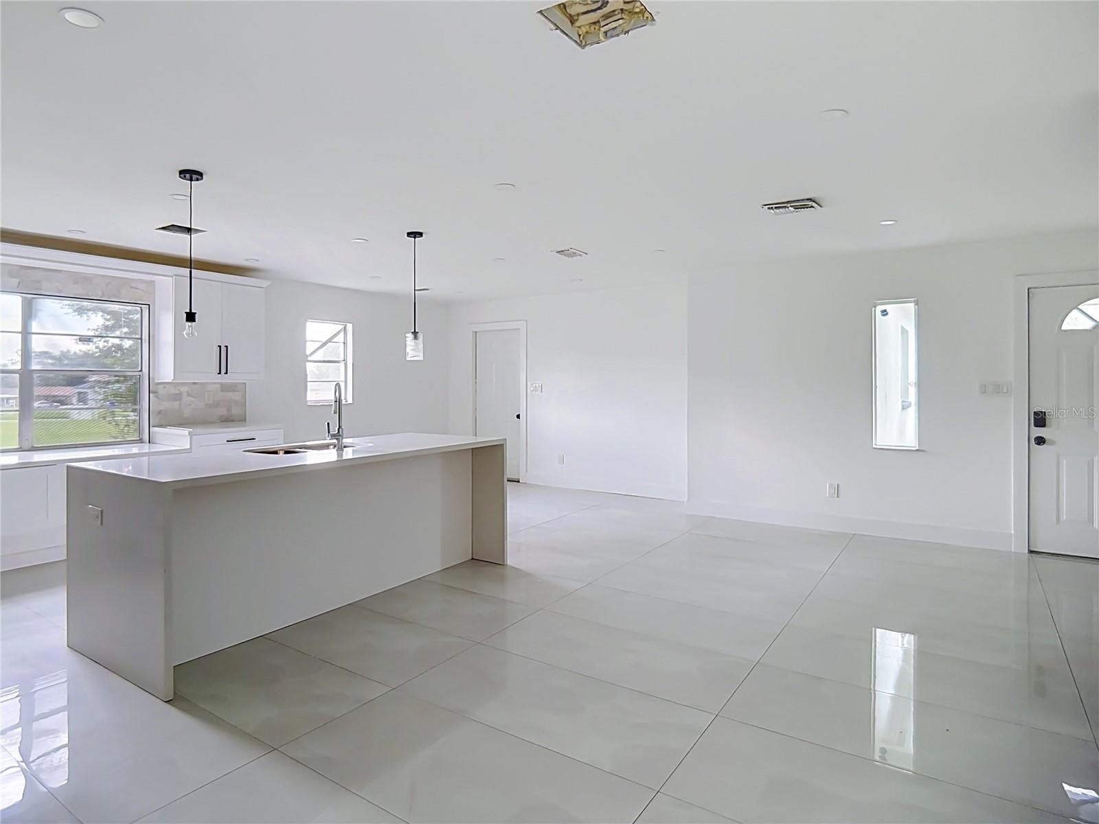 1514 WRIGHT DRIVE, Lakeland, FL 33805