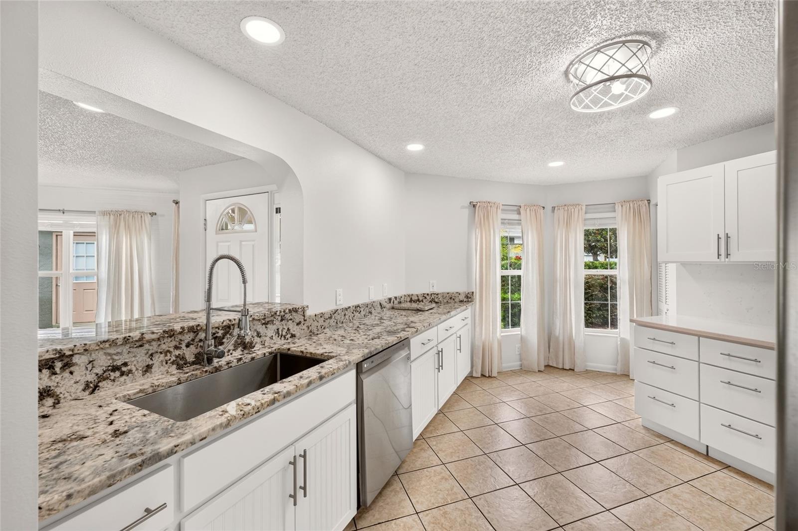 9469 SW 93RD LOOP, Ocala, FL 34481